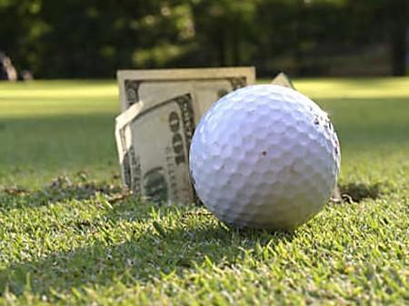 TOP 5 reasons why Fall is the best season to find golf's best deals